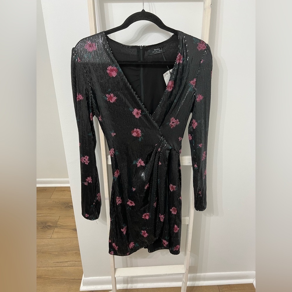 Bershka Black Sequined Floral Faux Wrap Dress Size Large Party Holiday